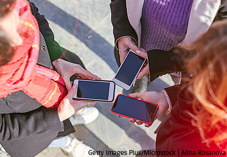 Medienverhalten von Jugendlichen verstehen und im Unterricht gemeinsam reflektieren
