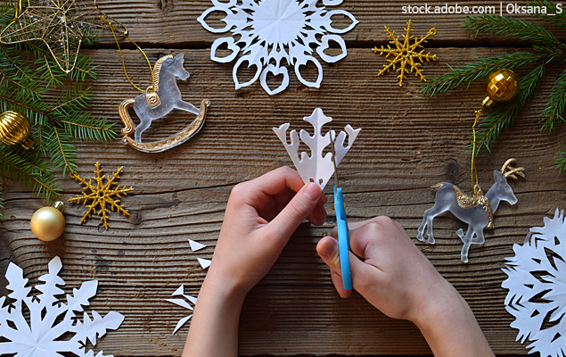 REB-Unterricht-Adventscountdown-Basteltipp-Schneeflocken Basteltipp Schneeflocken