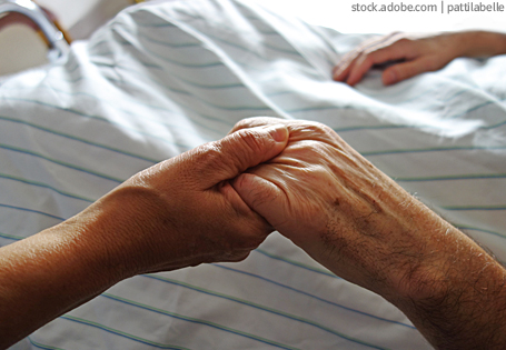 Interview zum Hospiztag: Was macht eine Sterbebegleiterin?
